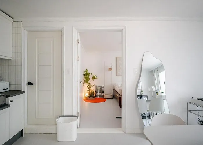 Newly Space * Seúl
